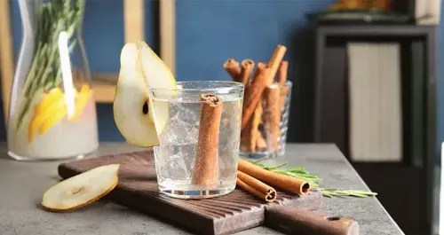 benefits of cinnamon in water